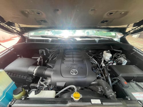 Toyota Tundra ឆ្នាំ2015 Limited