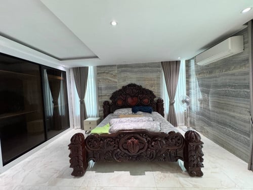 Villa for RENT! • Location: Prek Ang Chbar Ampov ,National Road1.