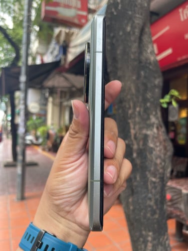 Xiaomi 13 ultra 16G មានឆ្នាំងមានប្រអប់