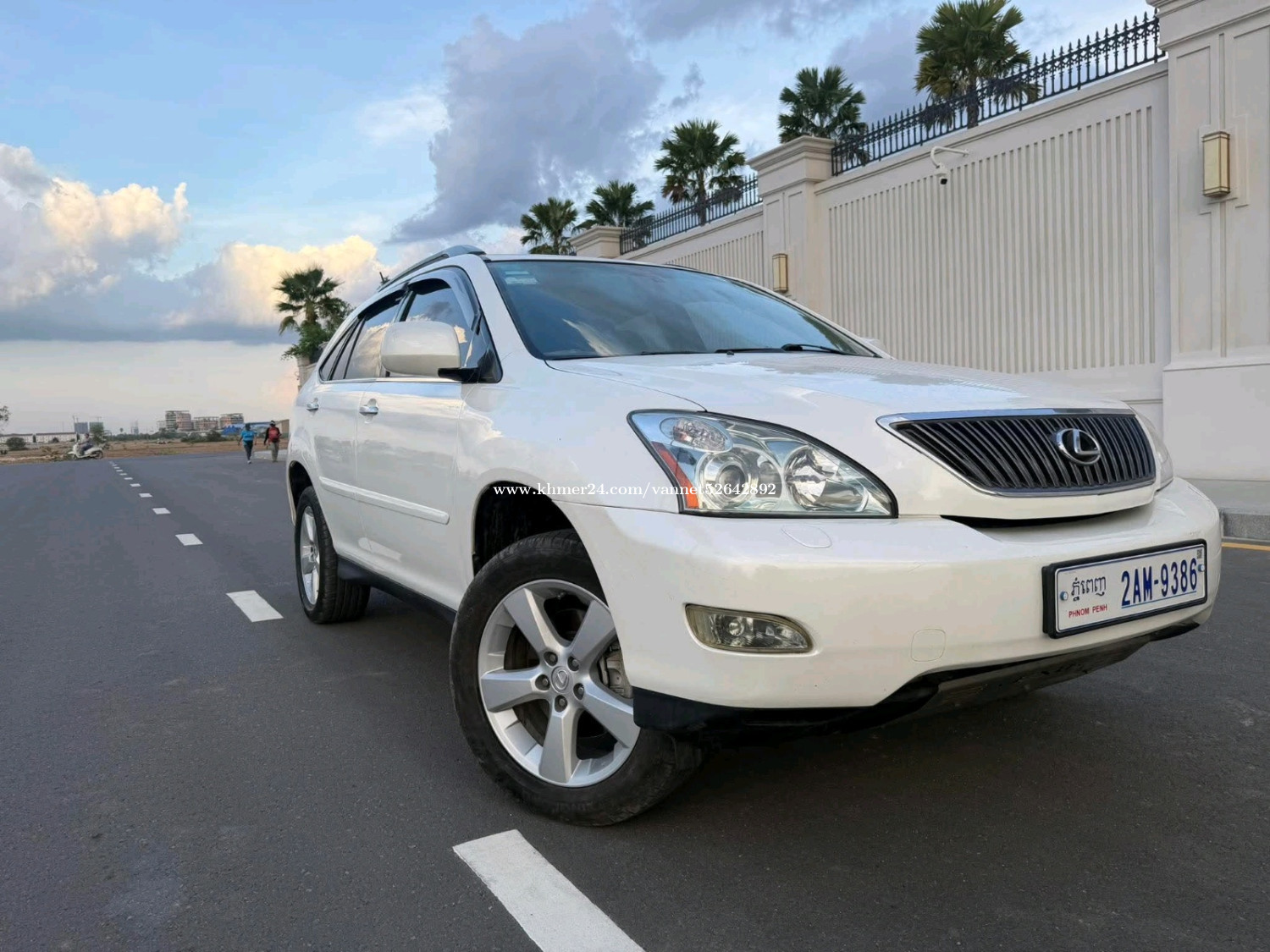LEXUS RX330 2004 H/Fប៉ុងមួយគូរ(19900$ចរចារ) price $19900.00 in Boeng ...