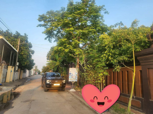ផ្ទះវីឡាលក់បន្ទាន់