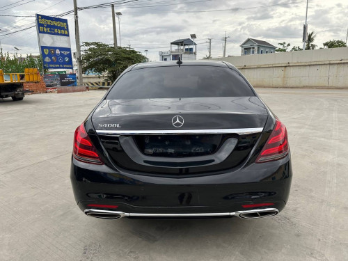 មកមើលឡានចរចារតម្លៃបាន