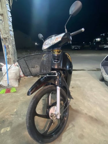 ម៉ូតូលក់