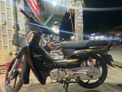 ម៉ូតូលក់