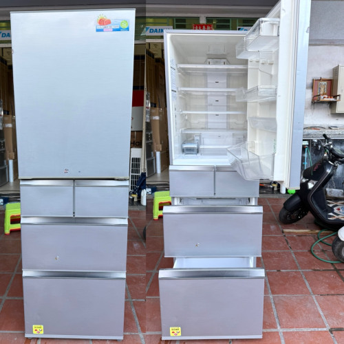 ទូទឹកកកជជុះស្អាតៗ