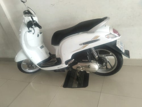 មានកាតគ្រីត្រឹមត្រូវ