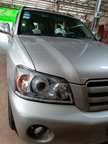 រថយន្តលក់អ្នកប្រើផ្ទាល់