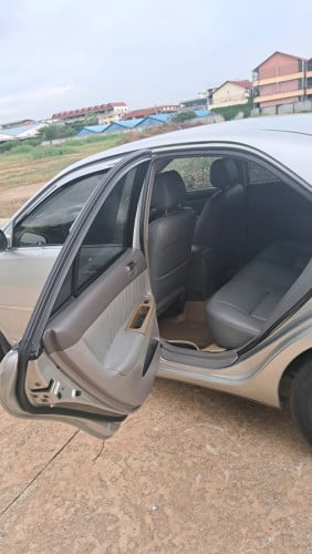 លក់ឡានធូរថ្លៃ