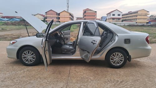 លក់ឡានធូរថ្លៃ