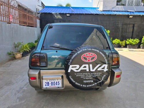 លក់ឡានធូរថ្លៃតម្លៃចរចាចុះបានច្រើន