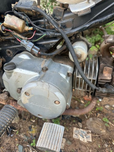 លក់ម៉ូតូវ៉េវ+រម៉កឈុត