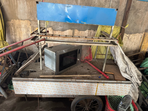 លក់រទះលក់ដូរតាម ម៉ូតូ