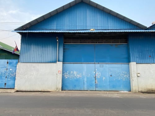 ឃ្លាំងសម្រាប់ជួល​ នៅម្តុំលូប្រាំ​ ស្ទឹងមានជ័យ​