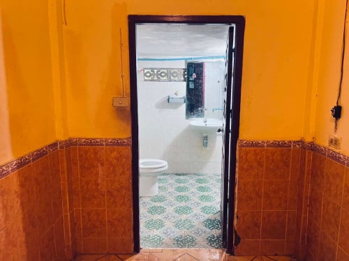 មានសម្ភារៈគ្រប់សព្វ