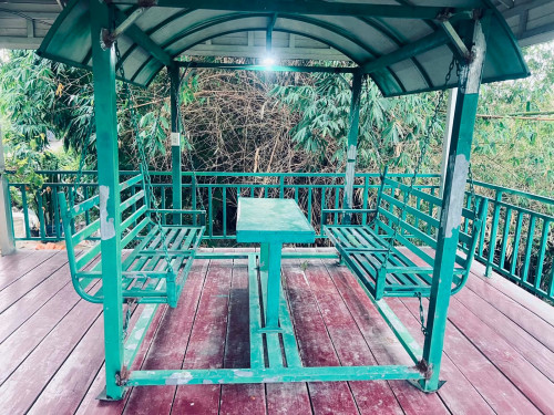 មានសម្ភារៈគ្រប់សព្វ
