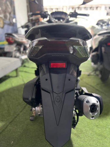 ម៉ូតូស្អាតក្រដាសពន្ធ