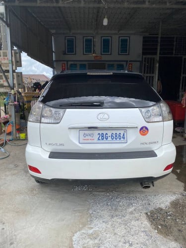 ឡានថ្មី05ប៉ុង2
