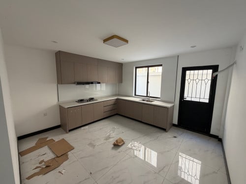 ផ្ទះអជីវកម្មសម្រាប់ជួល500$/ខែ ទីតាំងផ្លូវជាតិលេខ3 ក្នុងបូរីខាសិន