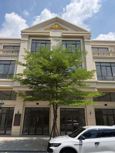 ផ្ទះ​អជីវកម្ម​សម្រាប់​ជួល​500$/ខែ​ ទីតាំង​ផ្លូវ​ជាតិ​លេខ​3 ក្នុង​បូរី​ខាសិន