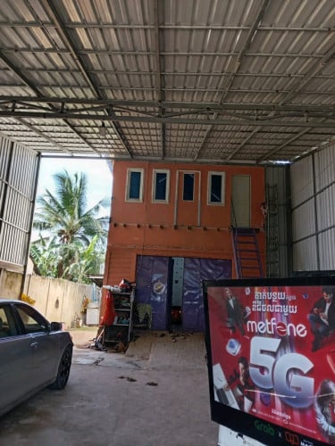 ផ្ទះលក់70000$ចរចារ098505024/សង្កាត់ព្រេកថ្មី/ខណ្ណច្បារអំពៅ/ភ្នំពេញ់