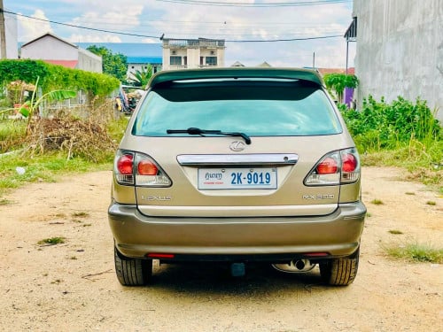 លក់ 7900$