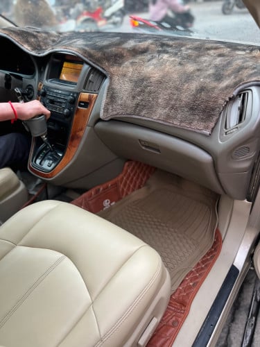 ឡានស្អាត​ Lexus 99 សាំង+ហ្គាស