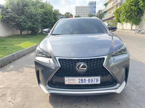 ឡានលក់ Lexus NX200T ផ្លាកលេខម្ចាស់ដើមទីមួយ