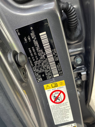 ឡានលក់ Lexus NX200T ផ្លាកលេខម្ចាស់ដើមទីមួយ
