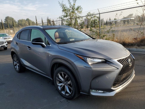 ឡានលក់ Lexus NX200T ផ្លាកលេខម្ចាស់ដើមទីមួយ