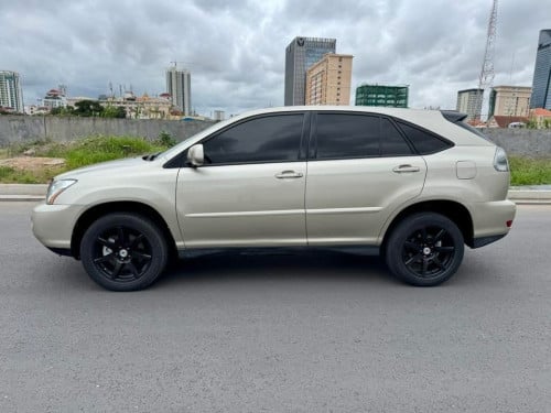 ក្តៅៗ Lexus rx400h 2006 ពាក់កណ្តាលហ្វូល ឡានស្អាត ប៉ុង01