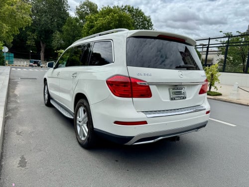 កាត់បានក្តៅMercedes-Ben GL350 2013 ក្រដាស់ពន្ធ