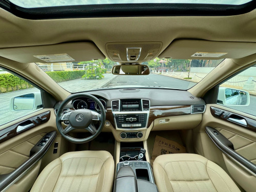 កាត់បានក្តៅMercedes-Ben GL350 2013 ក្រដាស់ពន្ធ