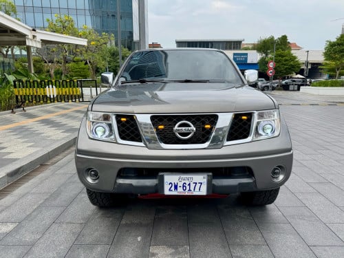 ស្តុកថ្មី Nissan Navara 2013 ម៉ាស៊ូត ប៉ុង2 ម្ចាស់ដើមទិញខ្លាញ់គោ ឡានថ្មី ធានាឡានខ្ចី🥰