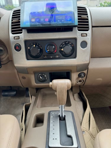 ស្តុកថ្មី Nissan Navara 2013 ម៉ាស៊ូត ប៉ុង2 ម្ចាស់ដើមទិញខ្លាញ់គោ ឡានថ្មី ធានាឡានខ្ចី🥰