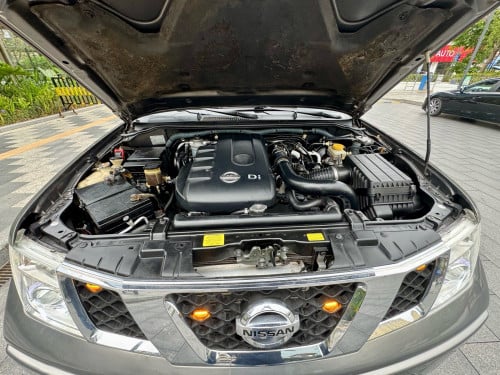 ស្តុកថ្មី Nissan Navara 2013 ម៉ាស៊ូត ប៉ុង2 ម្ចាស់ដើមទិញខ្លាញ់គោ ឡានថ្មី ធានាឡានខ្ចី🥰