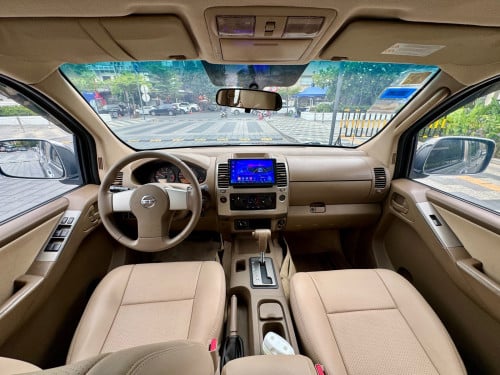 ស្តុកថ្មី Nissan Navara 2013 ម៉ាស៊ូត ប៉ុង2 ម្ចាស់ដើមទិញខ្លាញ់គោ ឡានថ្មី ធានាឡានខ្ចី🥰