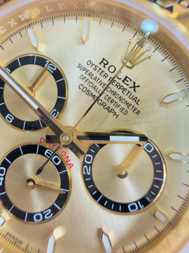 (Original) Rolex Daytona 126508 YG 40mm 💫