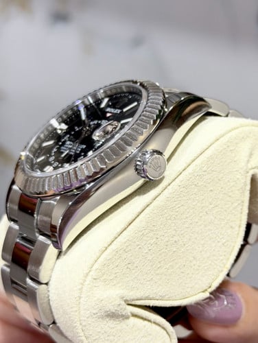 (Original) Rolex Sky-Dweller 326934 Black 42mm 🌈