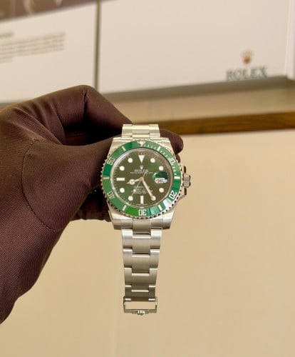 (Original) Rolex Submariner (Hulk) 40mm ๐งโโ๏ธ๐