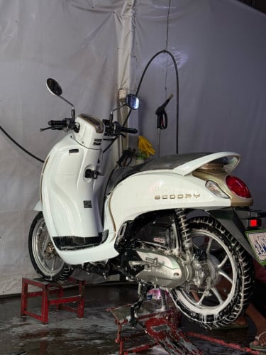 លក់​ scoopy 2021 ម៉ូតូក្រុមហ៊ុន​ ជិះថែណាស់ទឹកថ្នាំនៅសុីនទាំងអស់100%