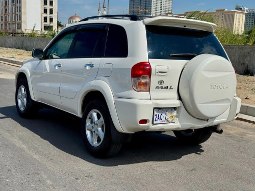 ស្តុកថ្មី Toyota RAV4 L 2001 ប៉ុង01 abs បើកដំបូល ម៉ាសុីន ប្រអប់លេខជើងក្រោមហាប់