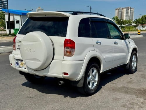ស្តុកថ្មី Toyota RAV4 L 2001 ប៉ុង01 abs បើកដំបូល ម៉ាសុីន ប្រអប់លេខជើងក្រោមហាប់