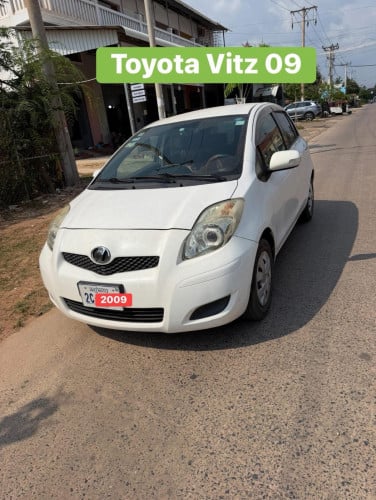 ឡានលក់​ Toyota Vitz 2009 តម្លៃ​ 7500$ ចរចា​ទីតាំងសៀមរាប​