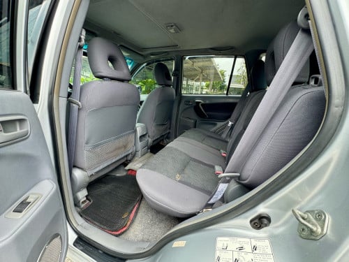 ❤️️ទេីបរៀបចំហេីយបងៗ​  toyota RAV.4 L បើកដំបូល 2002 ABS . ប៉ុង​.2 ក្នុង ប្រផេះ ឡានស្អាត