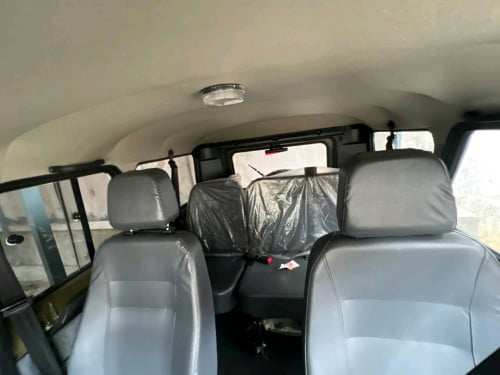 រថយន្ត UAZ original Russia (សាំង)  ឆ្នាំ2023 condition 99%