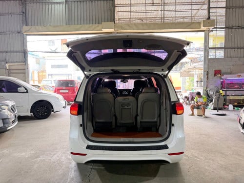 🎁 💯ស្តុកថ្មី Kia Carnival 2017 Full Option