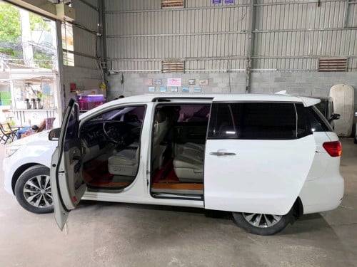 🎁 💯ស្តុកថ្មី Kia Carnival 2017 Full Option
