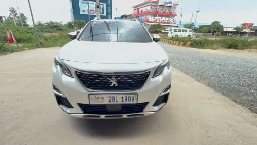 🚔 ឃ្លាំងលក់រថយន្ត សេម អូតូ ខា💰មានសេវាកម្មបង់រំលស់100% បង់120$-250$🚗Peugeot  3008  2020 Full