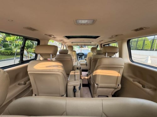 🚘Hyundai H1 2019 full option ឡានក្រុមហ៊ុន សោរ២គ្រាប់🔑🔑ធានាឡានថ្មី មិនបុក កាត់តរ