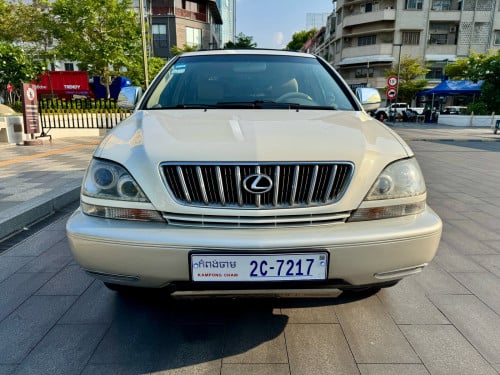 🚘Lexus RX 300 ឆ្នាំ 2001 ប៉ុង១ ឡានស្អាត ទឹកថ្នាំហាប់ គ្រឿងក្នុងថ្មី